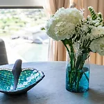 Crown Apartments - Emerald 1 Bd